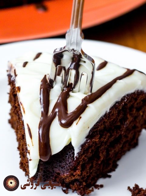 روش پختن کیک اسفنجی زنجبیلی شکلاتی